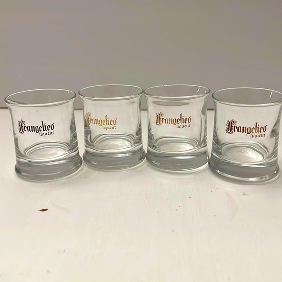Set of four Frangelico liqueur shot glasses - Picture 6 of 6